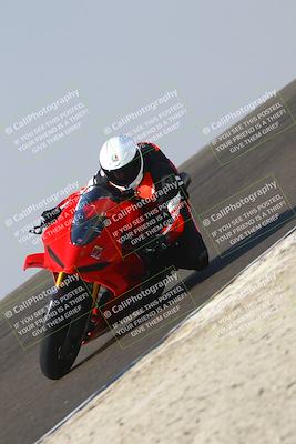 media/Nov-01-2025-TrackDaz (Sat) [[2b4d5192bc]]/A Group/11am (Turn 2 Inside)/